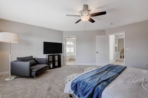 Beautiful 5BR w/King Beds, Pool & Hot Tub, Games, Las Vegas (zdjęcie 7)