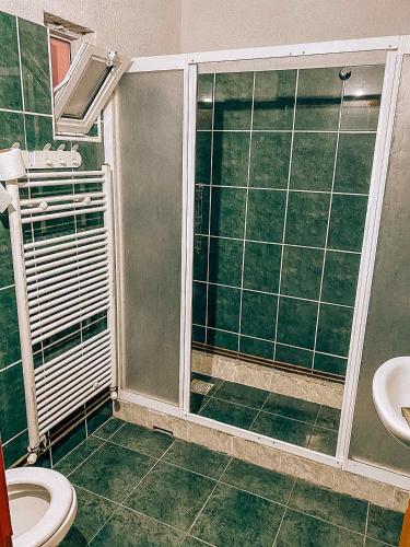 2 double beds, 1 sofa bed