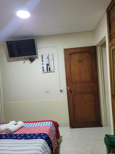 Double Room with Private Bathroom image 6