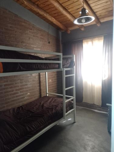 Cabaña Los Pinos (Cabana Los Pinos) in บาร์เรอัล