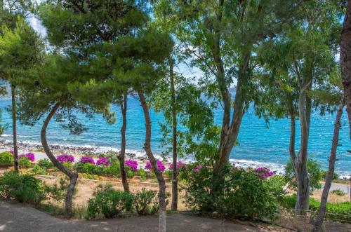  Douka Sea Front Residencies in Monemvasia