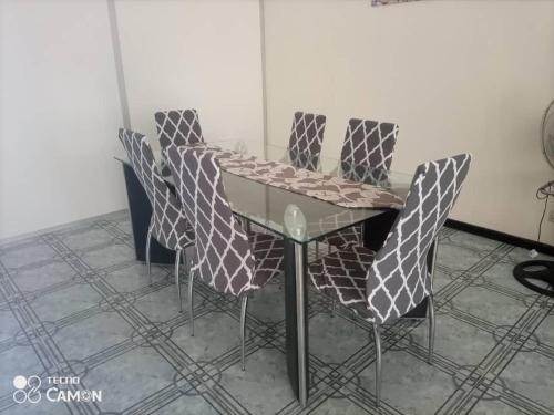 Spacious Executive Holiday Apartment In Bulawayo in Bulawayo