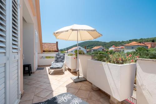 Seaside holiday house Preko Ugljan - 18077 - image 14