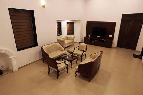 Luxury Heritage 8Bhk Villa Lonavala