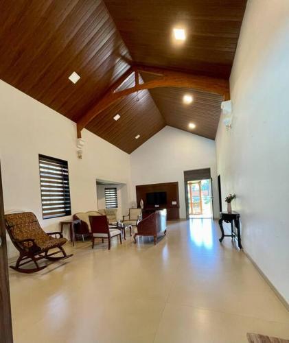 Luxury Heritage 8Bhk Villa Lonavala