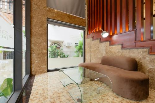 Shared lounge/TV area, Minh Tuyet Luxury Hotel in Vinh Hai