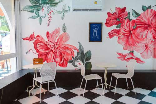 Sidewalk Boutique Hotel in Ko Samet