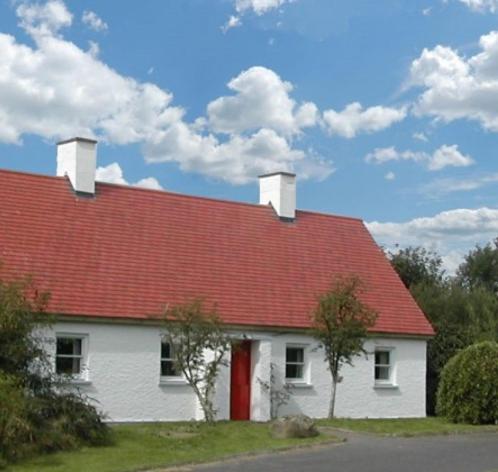 Longford Holiday Red Rose Self Catering Cottage