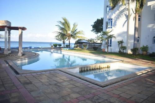 3bedroom Nyali with ocean view