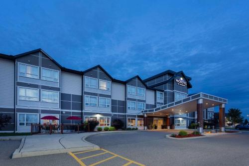 Microtel Inn & Suites by Wyndham - Timmins - Hotel