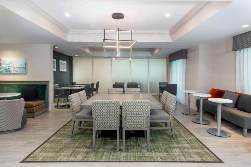 Hampton Inn Boston Bedford Burlington - image 6