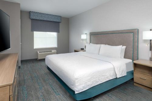 Hampton Inn By Hilton Boston Bedford Burlington