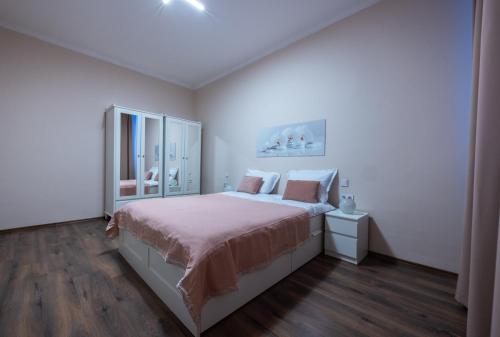Julie Suite Top Center, Sofia (zdjęcie 5)