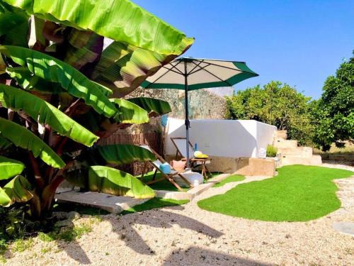 Holiday home with private pool in Matacães