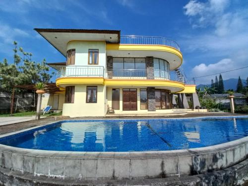 Villa CH 64 Ciloto Puncak