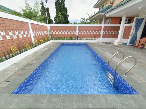 Villa Puncak Resort Geulis 63