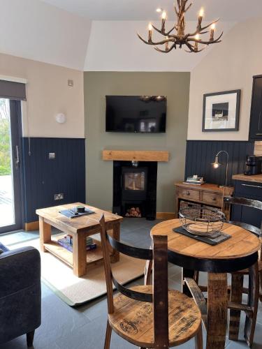 Зовнішній вигляд готелю, Raasay Studio Lodge in Ерісейг