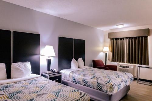 Motel 6 Nacogdoches, TX — Main Photo