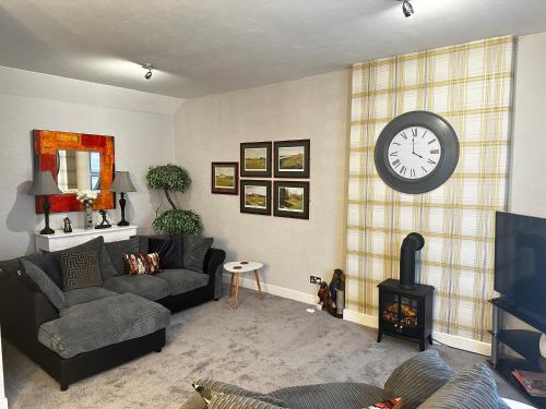 1 Bed Flat - Sleeps 2 - Parking - Wifi, Ayr