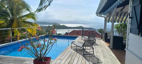Villa IXORA