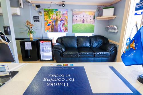 Rodeway Inn San Antonio Lackland AFB - SeaWorld near Lackland Légierőbázis