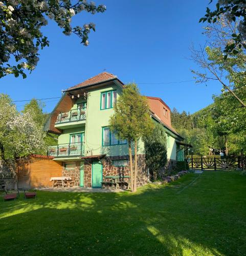 Pensiunea Panorama - Accommodation - Băile Tuşnad