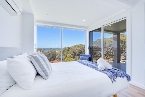 Becker Bliss - Ocean views, 5 bedrooms, sleeps 14, Forster (foto 8)