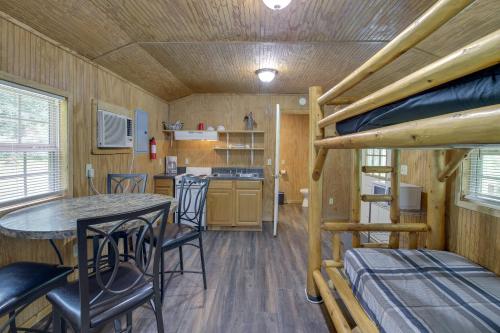 Serene Briceville Vacation Rental Cabin w/ Grill! in Rocky Top (TN)