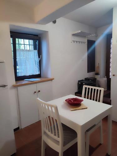 House in Central Todi with Sensational Views of Surrounding Countryside, Todi (Foto 6)