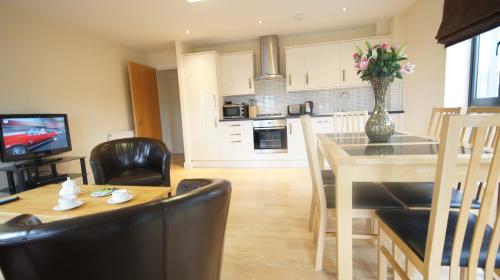 Lodge Drive Serviced Apartments