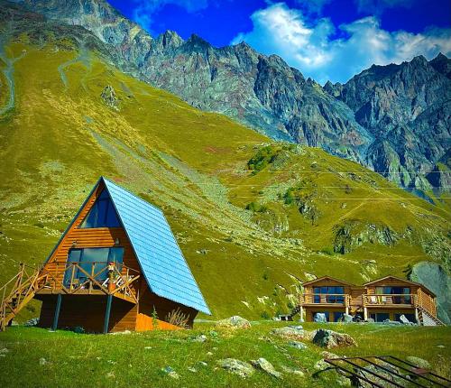 Alone Cottage Kazbegi Kazbegi