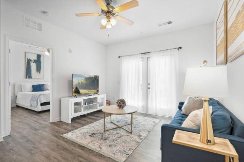 2 Bedroom Apartment near NAS Jax Base