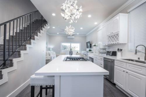 4048 Stylish condo in Hillcrest Mission Hills in San Diego, USA