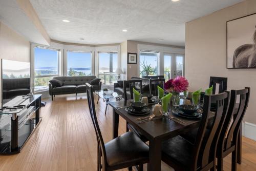 Executive pet friendly lower suite with ocean view in Ladysmith, Canada