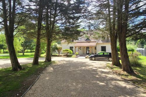 Mini maison Tiny house 6 per 3800m2 jardin Jacuzzi in Pontault-Combault