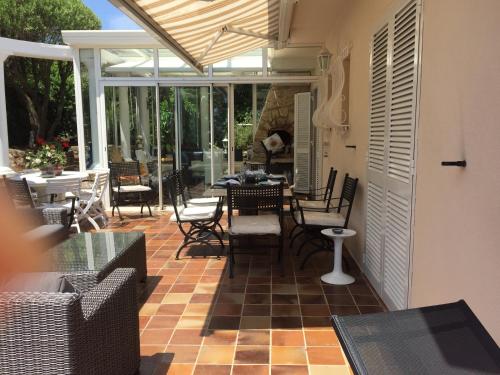 Facilities, Villa Manu B&B Chambre D'hote near Le Polynesia Beach