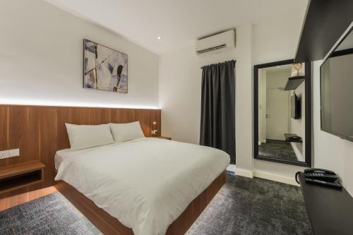 Double room, deluxe
