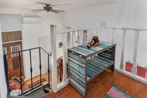 A relaxed bohemian vibe in Old town - image 7