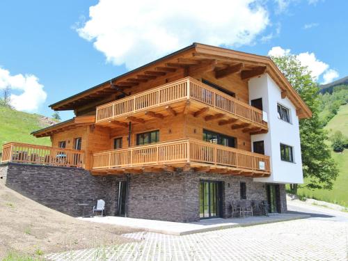 Modern chalet with sauna near ski area in Saalbach Hinterglemm Salzburgerland Hinterglemm