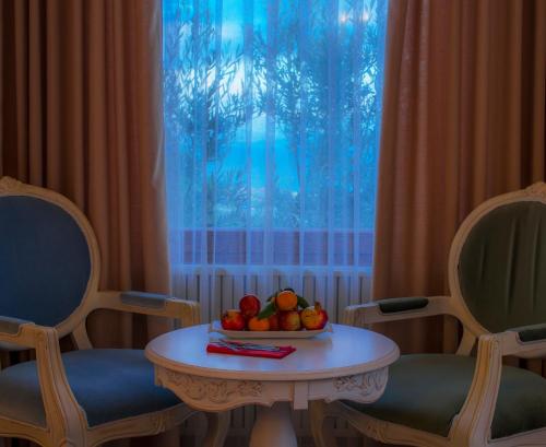 Aeneas Hotel - image 6