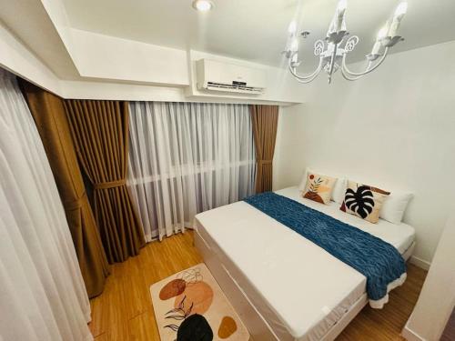 SMTH Suites LOFT at BGC - Blue Two