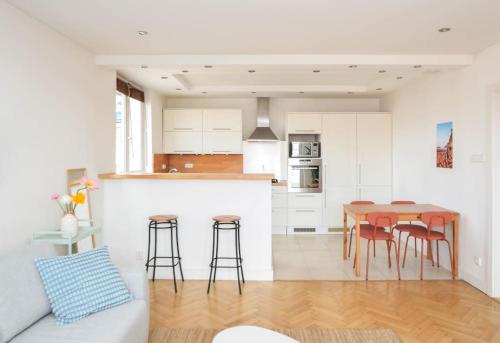 Old town 2BR with best view, Bratislava (foto 4)