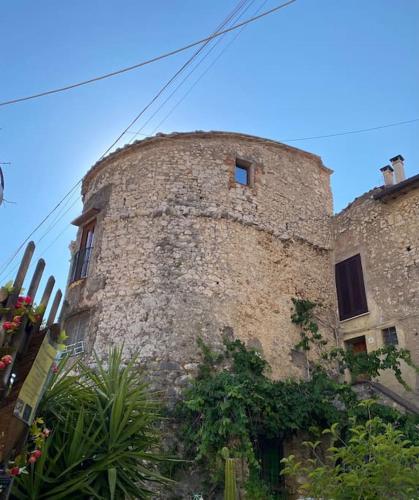  La “Torre dell’amore” in Moricone