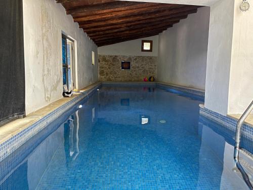 View, Accetto, Stone House With Pool in Gorgolaini