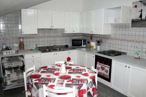 設施, Fior di Loto Apartment in 聖安托尼諾迪蘇薩