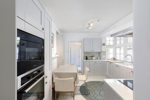 Hove garden flat, pet friendly