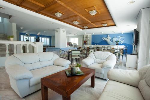 Kos Bay Hotel - image 8