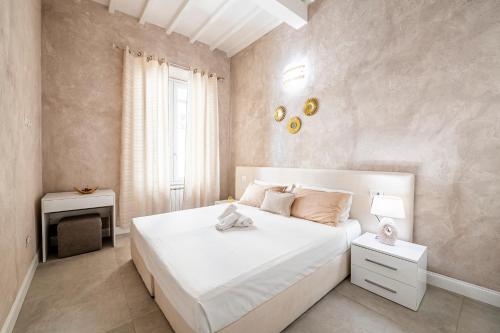 [5 Minuti - Duomo] Tripla Suite Luxury, Florencja