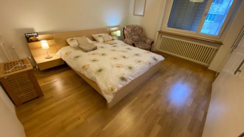  Superbly appointed 2,5 room, 1 bedroom condo ,YES! self check-in!, Ferienwohnung in Zürich
