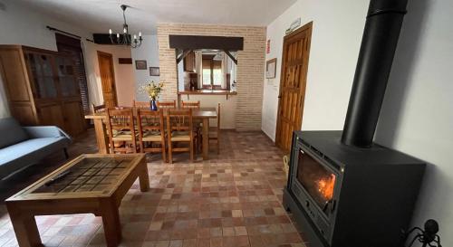 Casa rural Molino Jaráiz Ideal Familias y Grupos 8 Pax Terraza sobre el Río Tus (Casa rural Molino Jaraiz Ideal Familias y Grupos 8 Pax Terraza sobre el Rio Tus) in Yeste